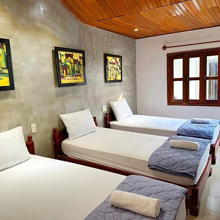 Harmony Old Town Hostel And Pool Bar Hoi An Bagian luar foto