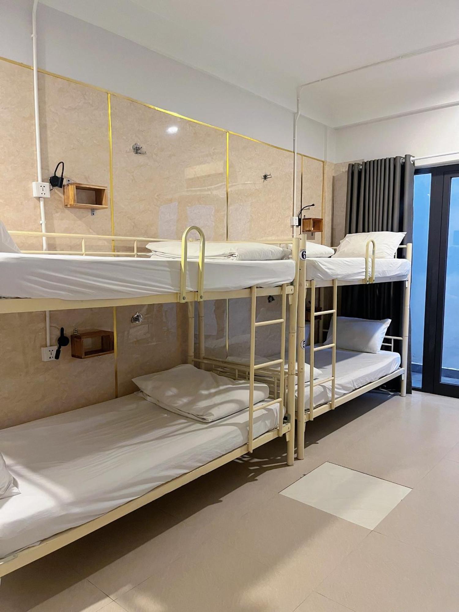 Harmony Old Town Hostel And Pool Bar Hoi An Bagian luar foto
